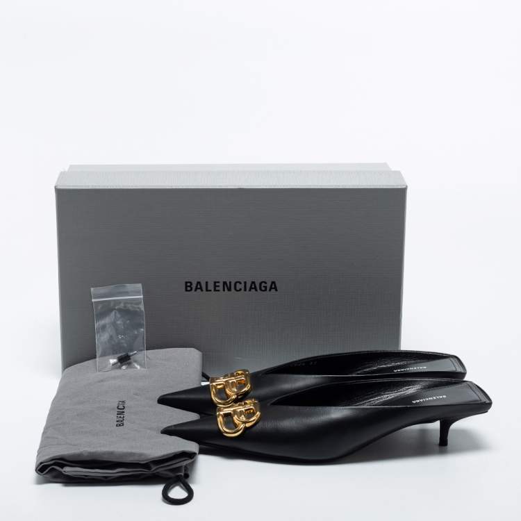 Pre Owned Balenciaga Black Leather Knife Sandals Size 37