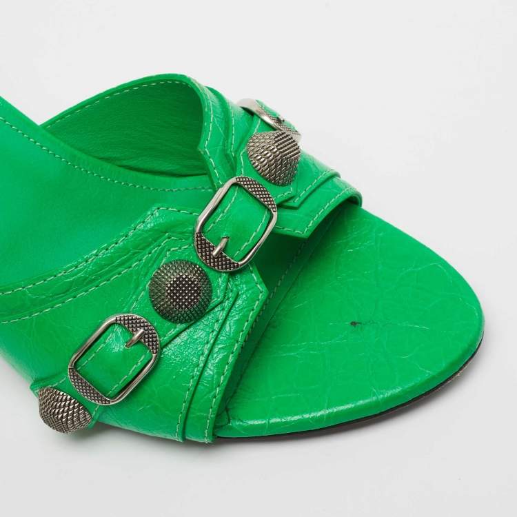 Pre Owned Balenciaga Neon Green Leather Cagole Slide Sandals Size 39