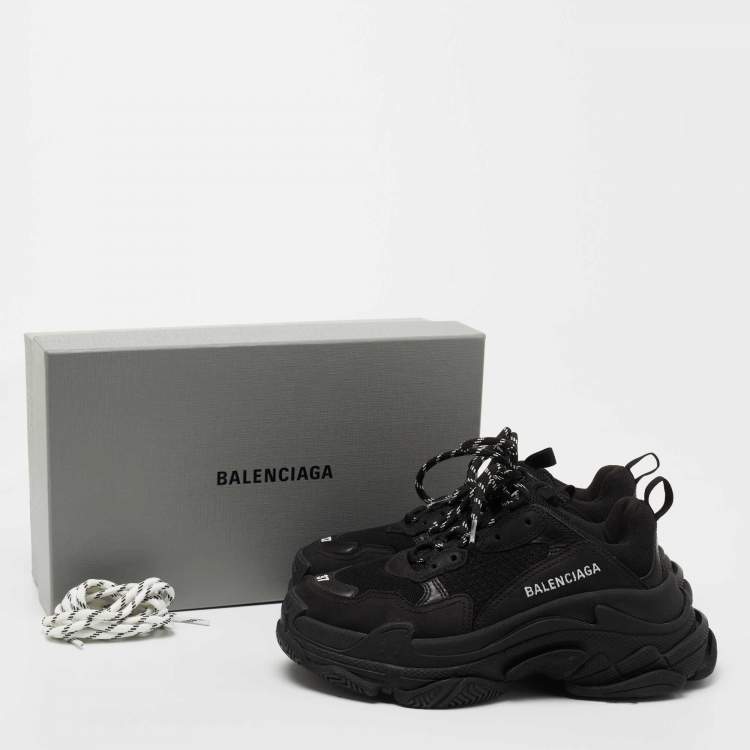 Pre Owned Balenciaga Black Leather And Fabric Triple S Sneakers Size 37