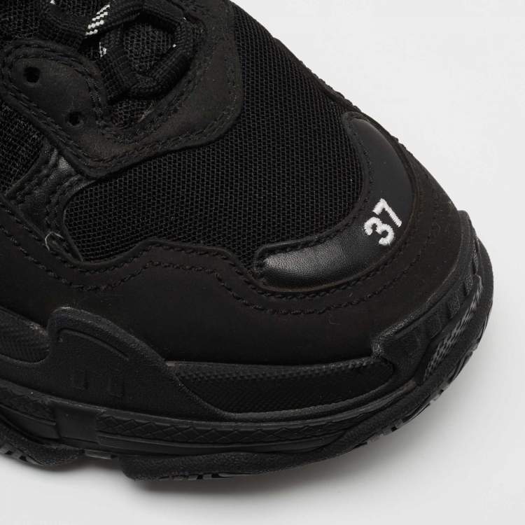 Pre Owned Balenciaga Black Leather And Fabric Triple S Sneakers Size 37