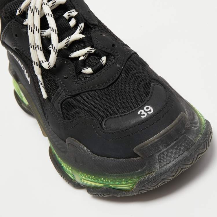 مملوكة مسبقًا Balenciaga Black Leather and Fabric Triple S Sneakers Size 39