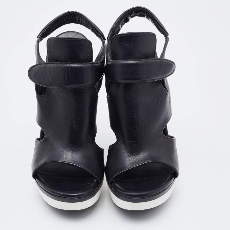 Pre Owned Balenciaga Black Leather Slingback Sandals Size 38.5