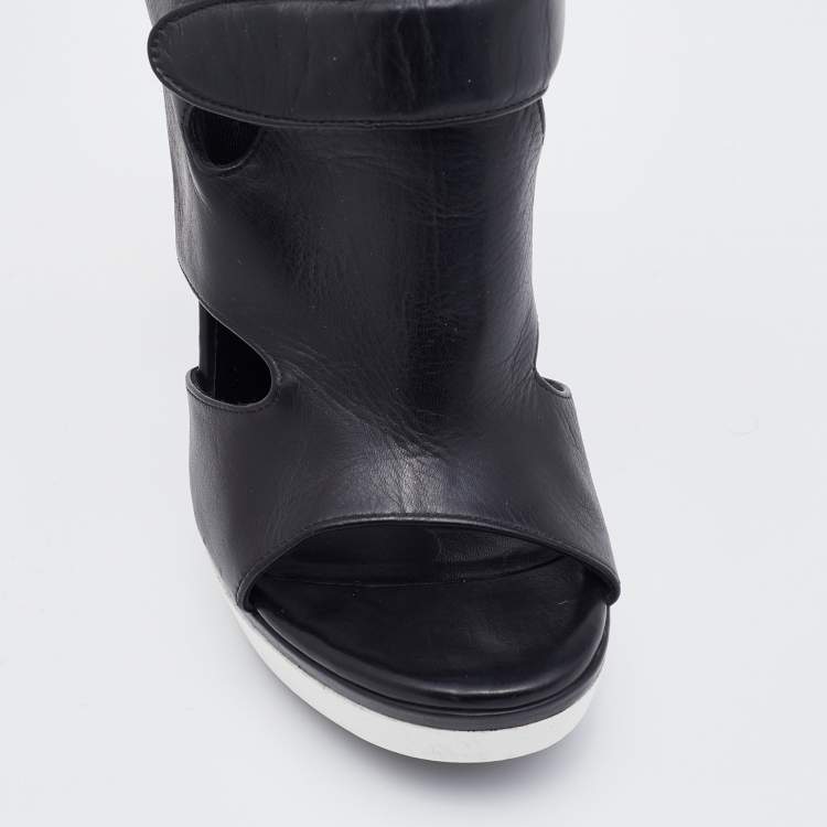 Pre Owned Balenciaga Black Leather Slingback Sandals Size 38.5