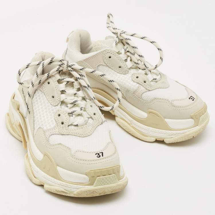 مملوكة مسبقًا Balenciaga Tricolor Mesh and Leather Triple S Sneakers Size 37