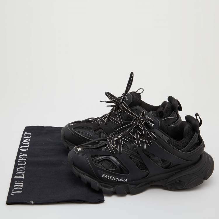 مملوكة مسبقًا Balenciaga Black Neoprene, Leather and Mesh Track Sneakers Size 38