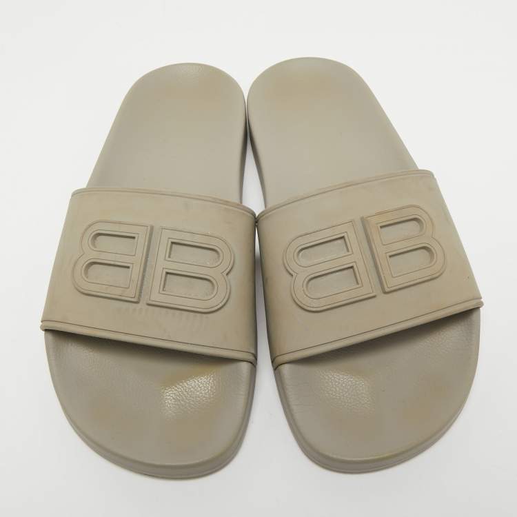 Pre Owned Balenciaga Grey Rubber BB Logo Flat Slides Size 37