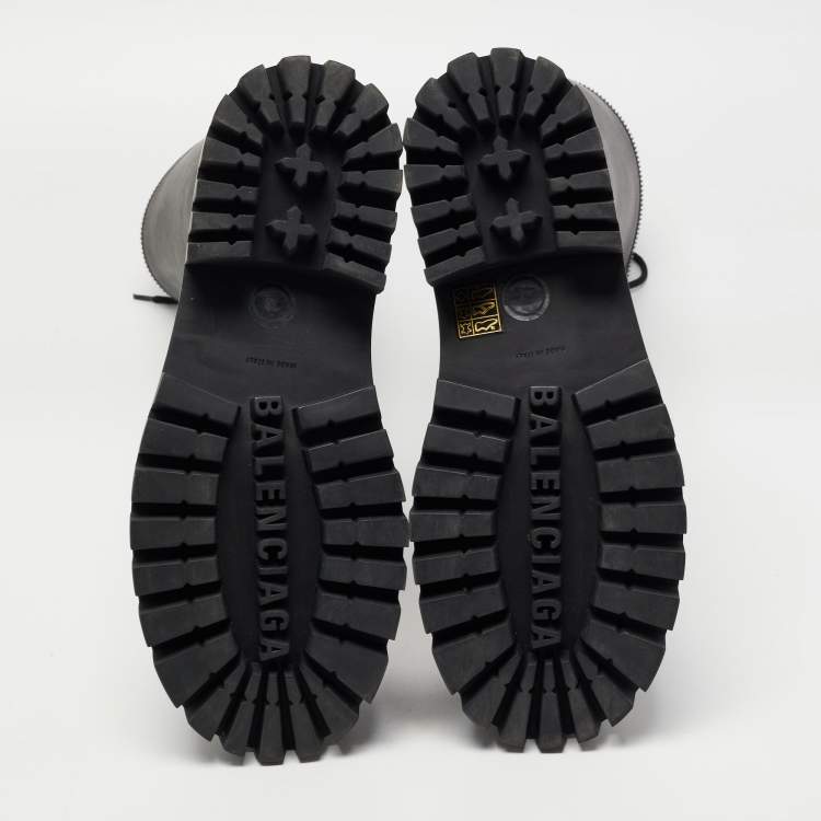 مملوكة مسبقًا Balenciaga Black Leather Combat Calf Boots Size 38