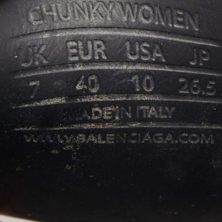 مملوكة مسبقًا Balenciaga Black Rubber Slide Flats Size 40