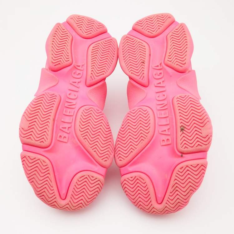 Pre Owned Balenciaga Pink Mesh and Leather Triple S sneakers Size 37