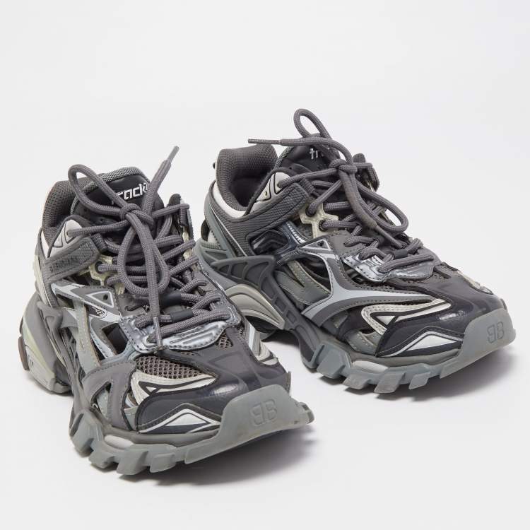 Pre Owned Balenciaga Grey/White Leather and Mesh Track 2 Low Top Sneakers Size 37