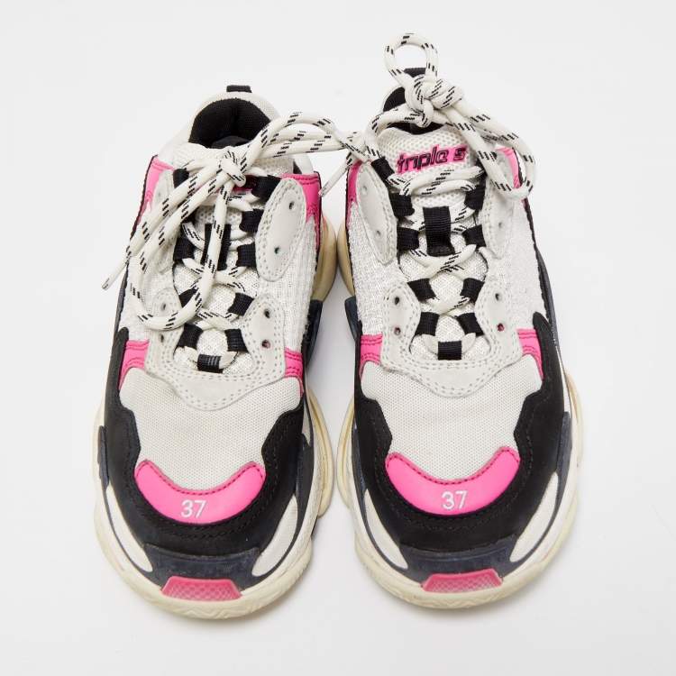 مملوكة مسبقًا Balenciaga Tricolor Mesh and Leather Triple S Sneakers Size 37