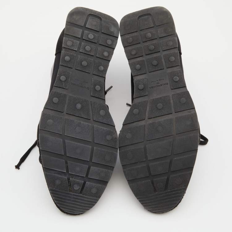 Pre Owned Balenciaga Black Leather and Mesh Race Runner Sneakers Size 39