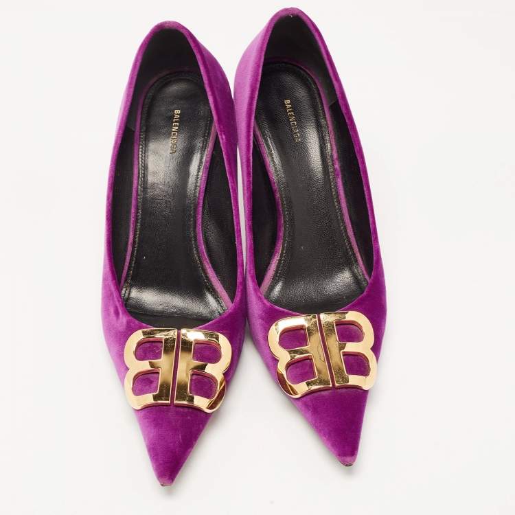 Pre Owned Balenciaga Purple Velvet Pointed Toe BB  Pumps Size 39