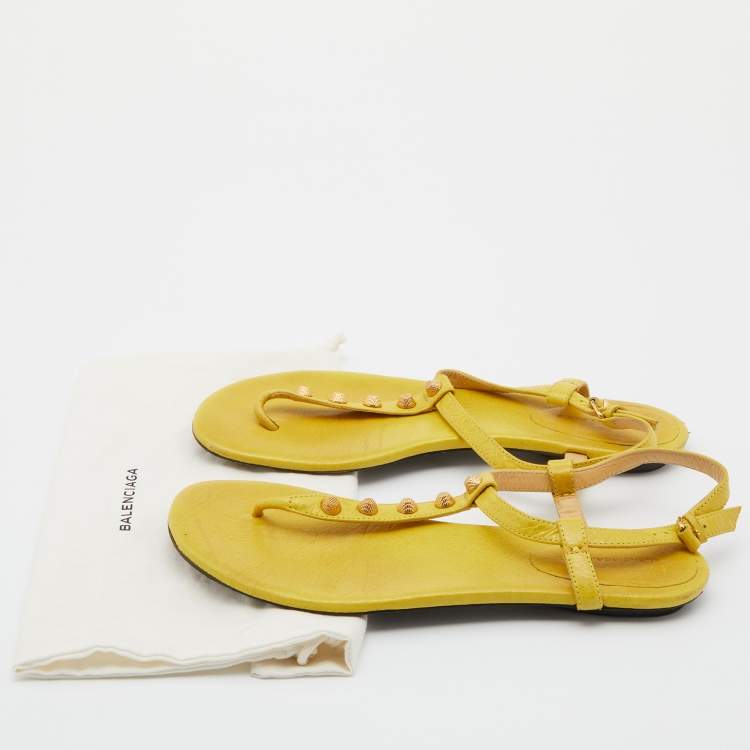 Pre Owned Balenciaga Yellow Leather Arena Studded Thong Sandals Size 40