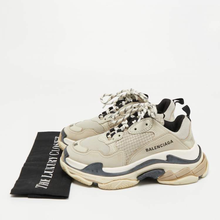 Pre Owned Balenciaga White Leather Triple S Low Top Sneakers Size 36