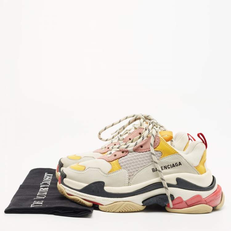 Pre Owned Balenciaga White Mesh and Leather Triple S Low Top Sneakers Size 37