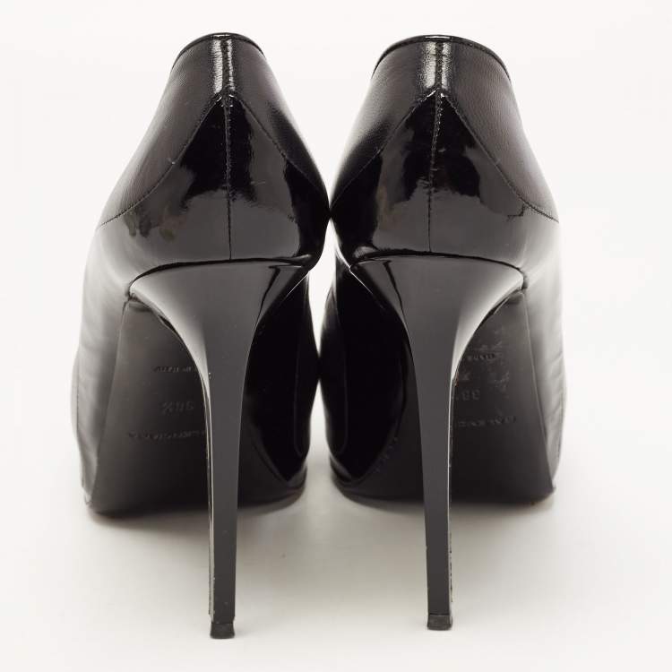 Pre Owned Balenciaga Black Patent and Leather Bow Pumps Size 38.5