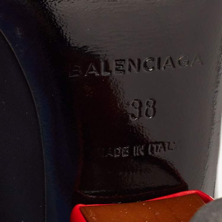 Pre Owned Balenciaga Black Leather Bistrot Pumps Size 38