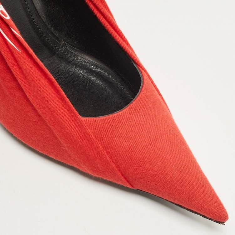 Pre Owned Balenciaga Red/Black Fabric and Leather Logo Knife Pumps Size 37