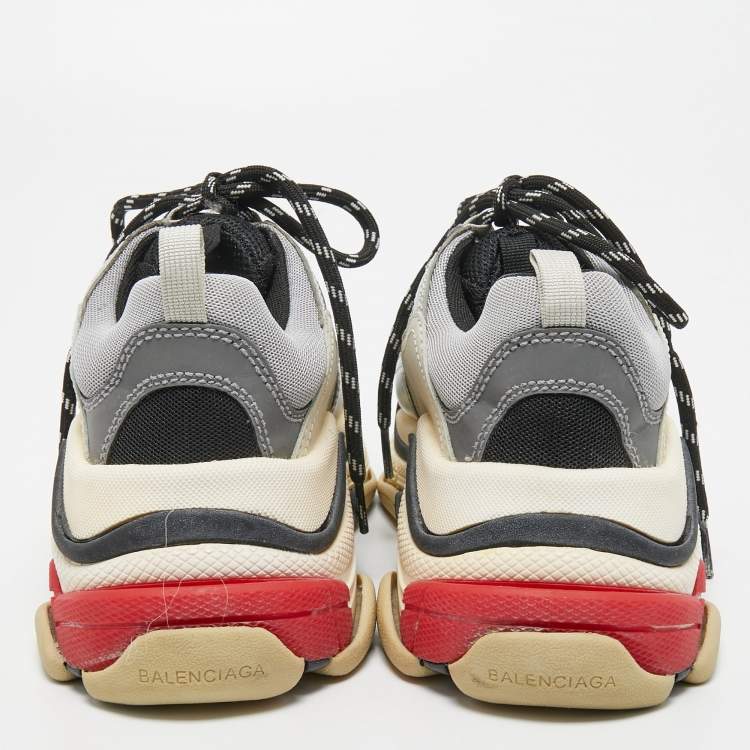 مملوكة مسبقًا Balenciaga Silver Leather and Mesh Triple S Clear Sneakers Size 38