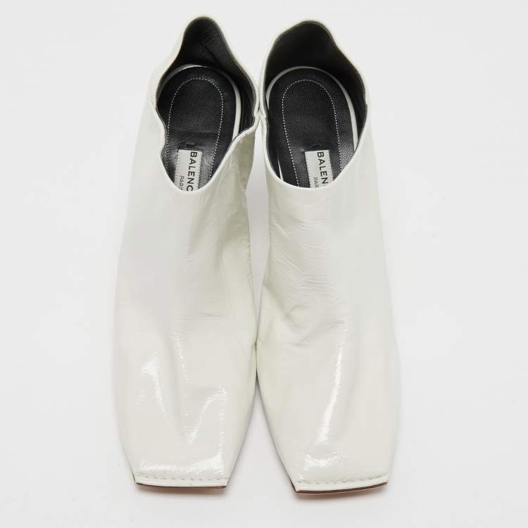 Pre Owned Balenciaga White Leather Square Toe Booties Size 38