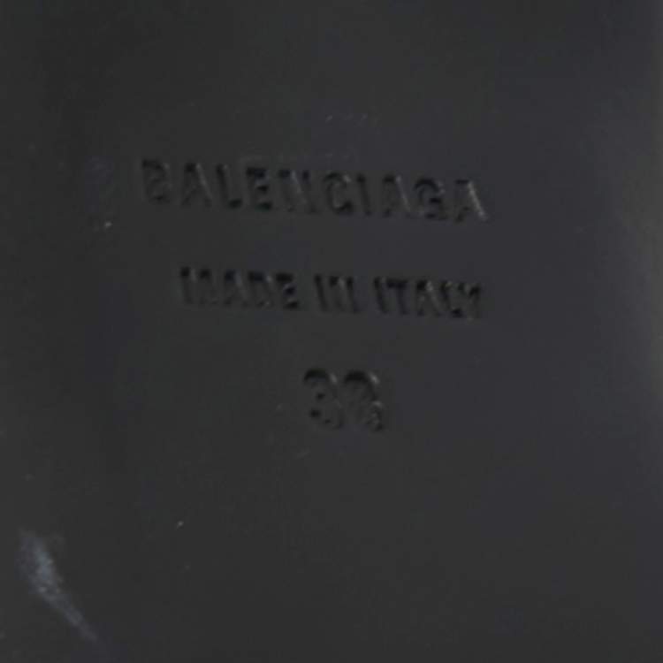 مملوكة مسبقًا Balenciaga Silver/Black Lurex Fabric Square Knife Pumps Size 38