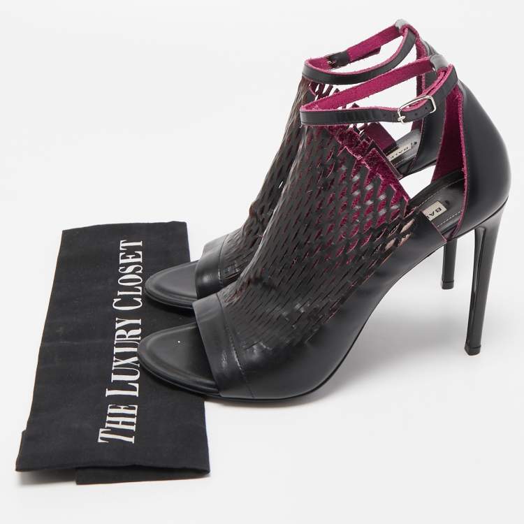 Pre Owned Balenciaga Black/Pink Lasercuts Leather Glove  Sandals Size 40