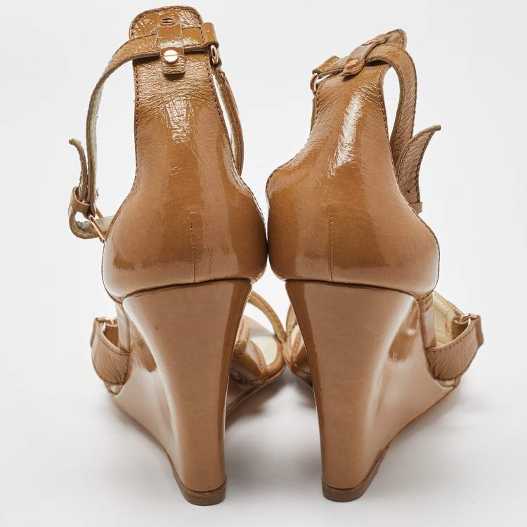 Pre Owned Balenciaga Beige Patent Leather Wedge Ankle Strap Sandals Size 41