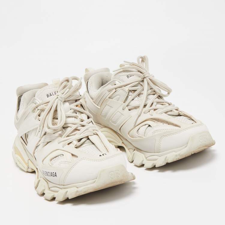 مملوكة مسبقًا Balenciaga White Leather and Mesh Track Sneakers Size 40
