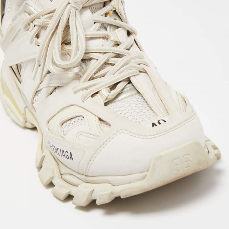 مملوكة مسبقًا Balenciaga White Leather and Mesh Track Sneakers Size 40