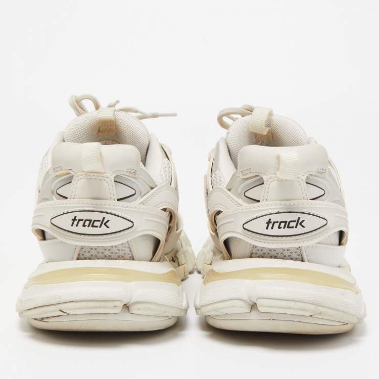 مملوكة مسبقًا Balenciaga White Leather and Mesh Track Sneakers Size 40