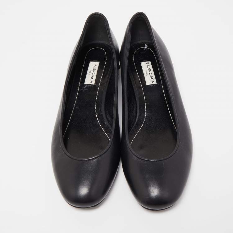 Pre Owned Balenciaga Black Leather Ballet Flats Size 39