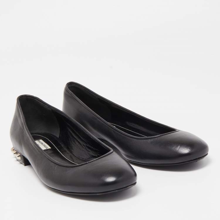 Pre Owned Balenciaga Black Leather Ballet Flats Size 39