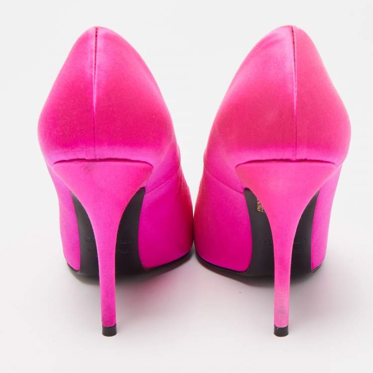 Pre Owned Balenciaga Pink Satin Knife Pointed Toe Pumps Size 37