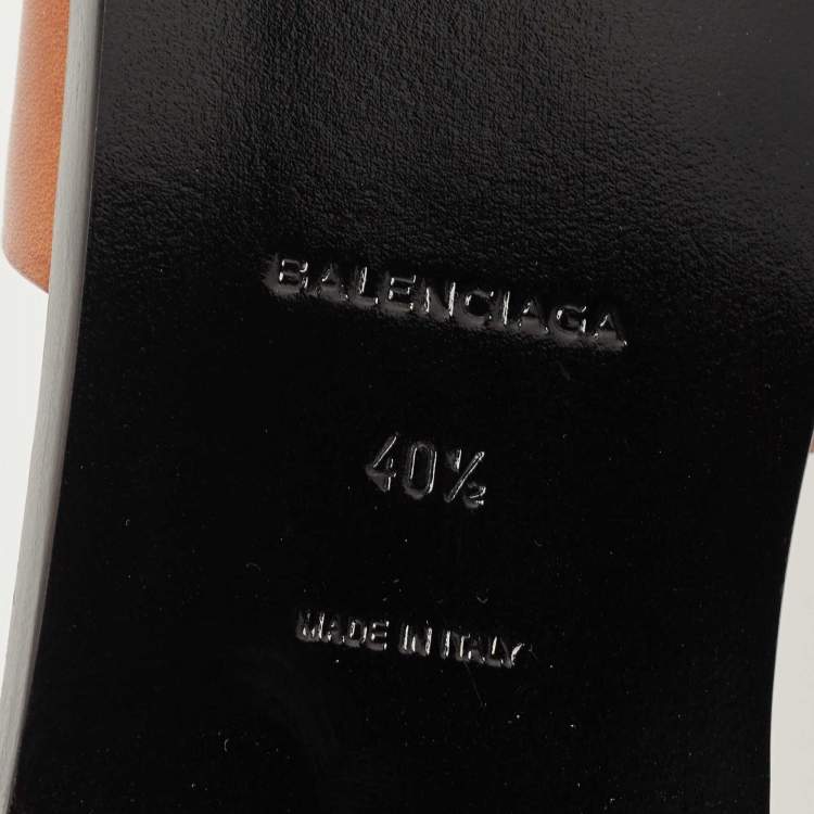 Pre Owned Balenciaga Brown Leather Flat Slides Size 40.5 