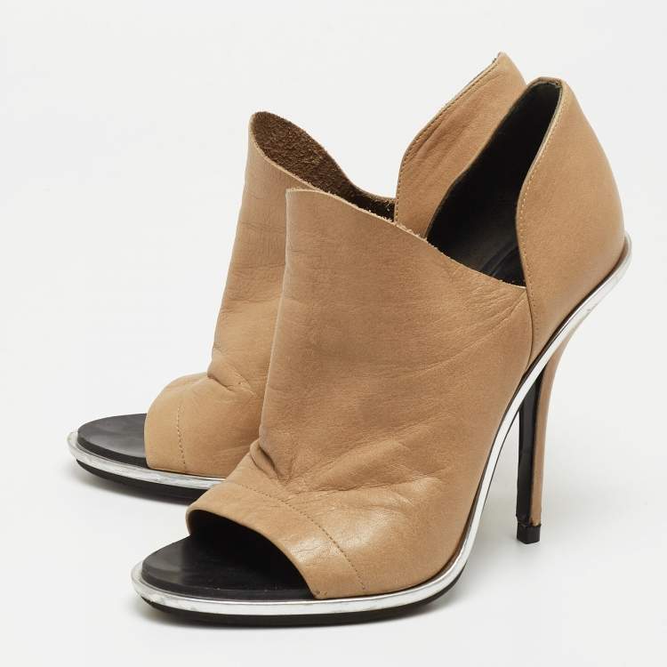 Pre Owned Balenciaga Beige Leather Glove Open Toe Pumps Size 39 