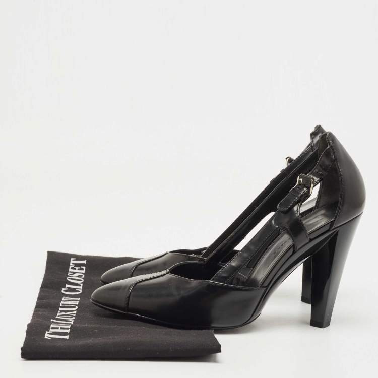 Pre Owned Balenciaga Black Leather Cutout Pumps Size 38