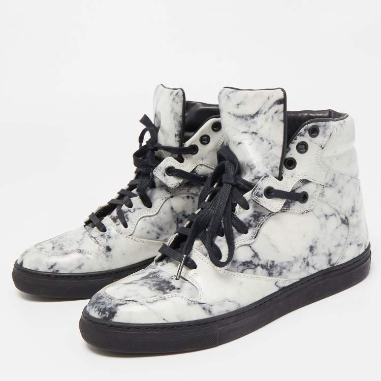 Pre Owned Balenciaga Grey/Black Leather High Top Sneakers Size 38