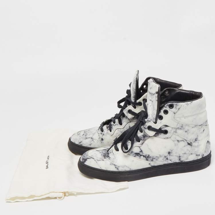 Pre Owned Balenciaga Grey/Black Leather High Top Sneakers Size 38