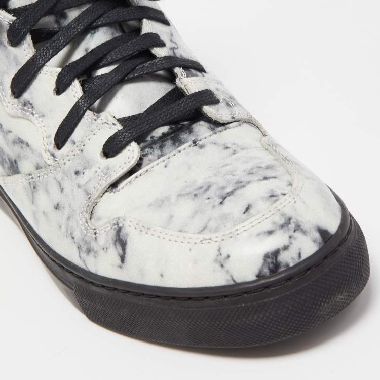 Pre Owned Balenciaga Grey/Black Leather High Top Sneakers Size 38