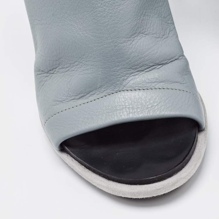Pre Owned Balenciaga Grey Suede and Leather Glove Sandals Size 39