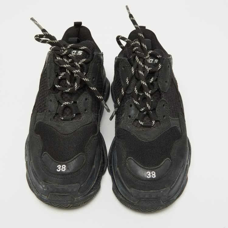 مملوكة مسبقًا Balenciaga Black Mesh,Nubuck and Nubuck Triple S Sneakers Size 38