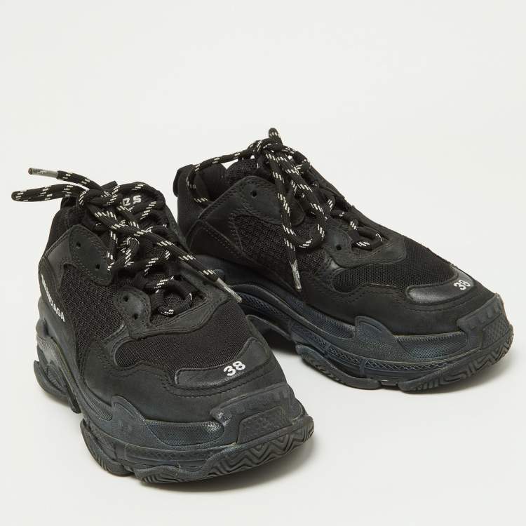 مملوكة مسبقًا Balenciaga Black Mesh,Nubuck and Nubuck Triple S Sneakers Size 38