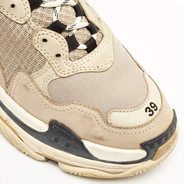 Pre Owned Balenciaga Grey Mesh and Leather Triple S Sneakers Size 39