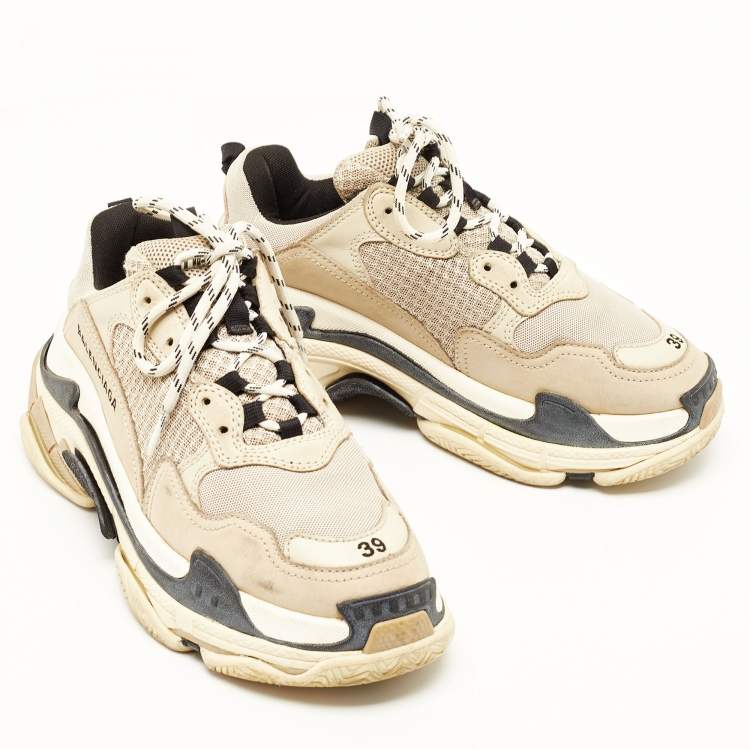 Pre Owned Balenciaga Grey Mesh and Leather Triple S Sneakers Size 39