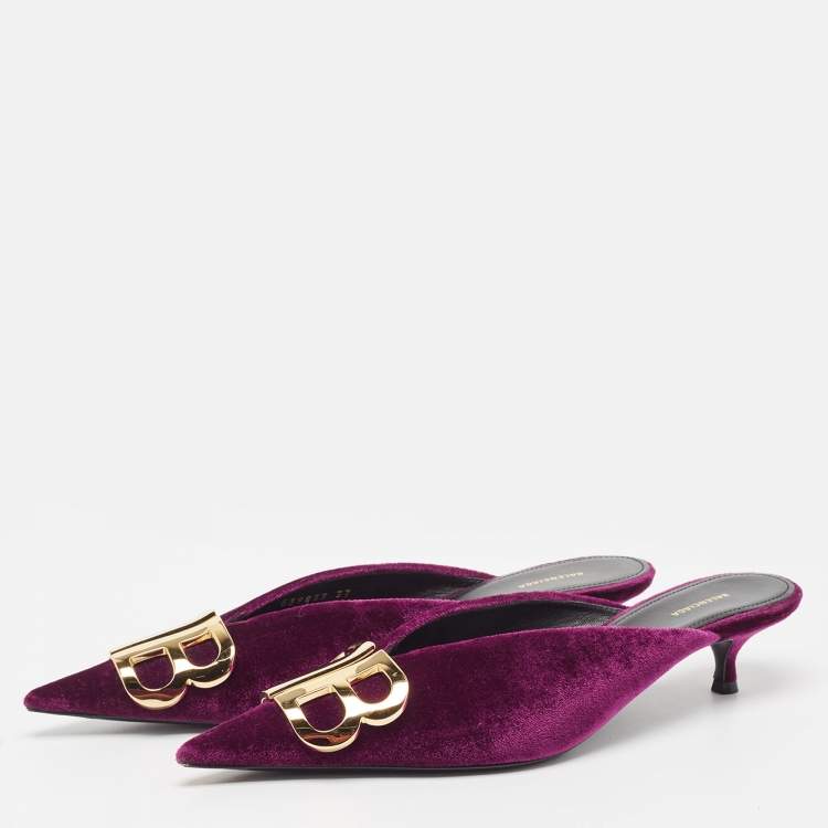 Pre Owned Balenciaga Burgundy Velvet Knife  Mules Size 37