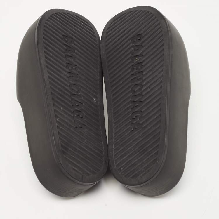 Pre Owned Balenciaga Black Rubber Pool Flat Slides Size 37