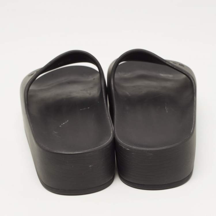 Pre Owned Balenciaga Black Rubber Pool Flat Slides Size 37