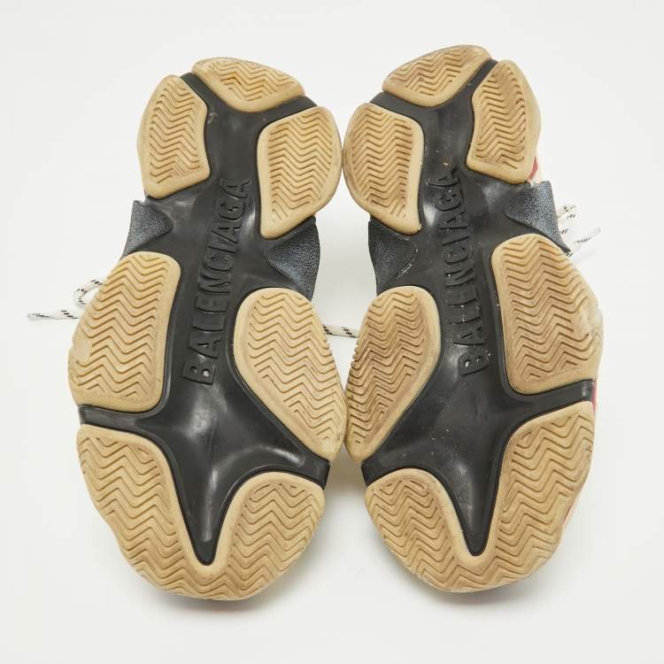 Pre Owned Balenciaga Cream/White Nubuck and Mesh Triple S Sneakers Size 39