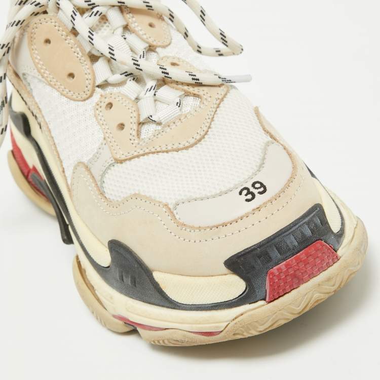 Pre Owned Balenciaga Cream/White Nubuck and Mesh Triple S Sneakers Size 39